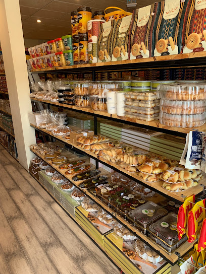 Cake featured - Saudi Arabia|Az Zulfi 15971|Al Yamamah|3105 شارع عبدالملك بن مروان
