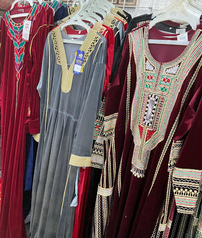 مركز الروابي التجاري - Al Namas - +966 53 718 0822
