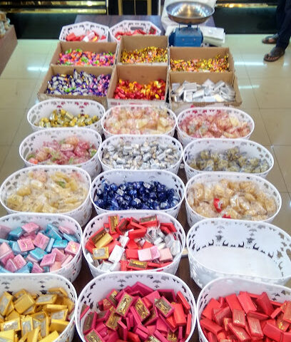 قلعة الشوكلت - Umm Aldoom - +966 50 973 3500