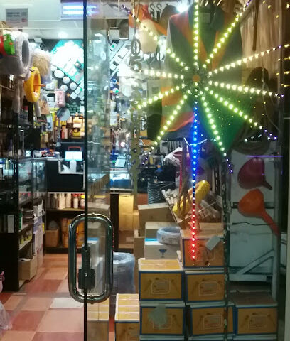 ابراج جليل للبناء(اكثر من ١٥٠٠ صنف ) - Taif - +966 53 300 5211