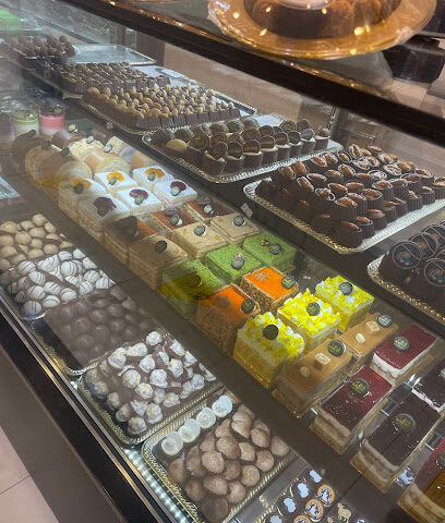 حلويات فتافيت - Uyun Al Jawa - +966 16 391 1919