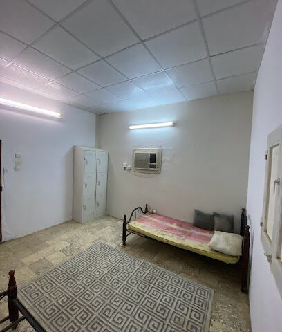 محل تجاري و مستودع للإيجار - Sabya - +966 50 970 9988