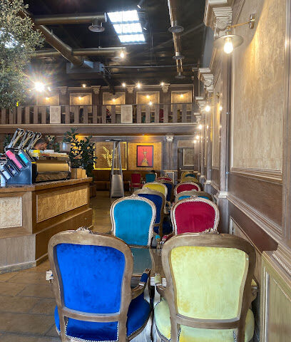 GHAZALL CAFE - Hail -