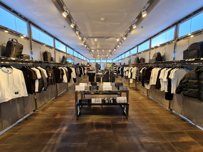AX Armani Exchange - Riyadh - +966 11 281 5046
