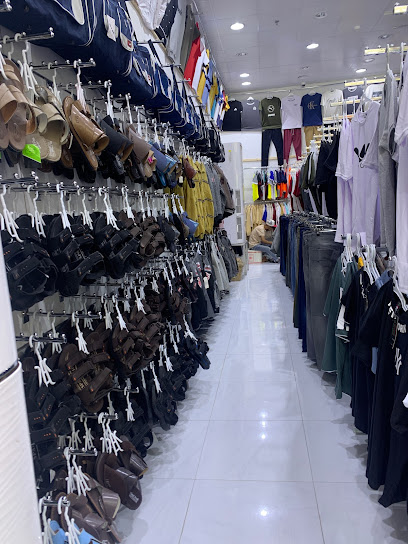 دلوني عليه - Saudi Arabia|Najran 66271،|81، 7023،، حي الفيصلية،، NJSA4026،|4026،