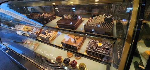 Yacht patisserie - Al Madinah Al Munawwarah - +966 14 847 7000