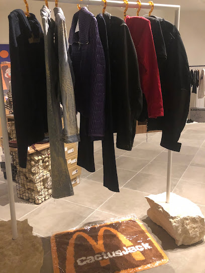 IOI Store - Saudi Arabia|Riyadh 13725|Alammariah hills