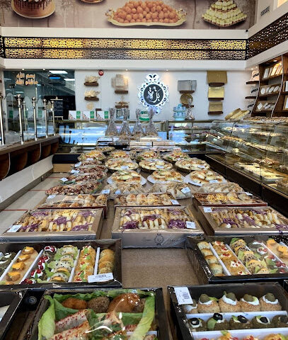 حلويات بزة - Ar Rass - +966 53 058 7923