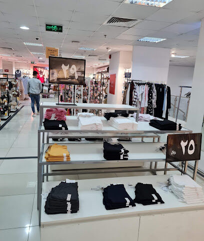 REDTAG - Yanbu - +966 800 304 3113