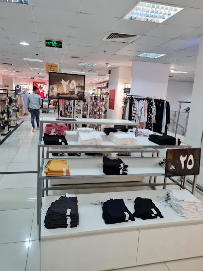 REDTAG - Saudi Arabia|Yanbu 46411|Al Amarah|عمر بن الخطاب ، العمارة
