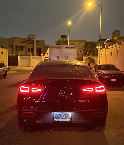 المركبة الفاخرة لاستيراد السيارات للخدمات اللوجستية‏ Luxury car logistics - Riyadh - +966 54 527 4402