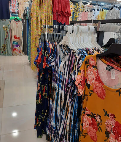 Art TEN - discount clothing - Sabya -