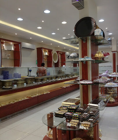 حلويات الركن العربي - Shaqra - +966 55 517 0257