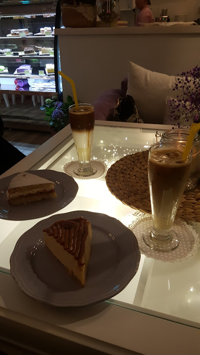 Lamour Cafe لامور كافيه - Saudi Arabia|Khafji 39254|Al Jawhara حي الجوهرة،|CFFP+JC4