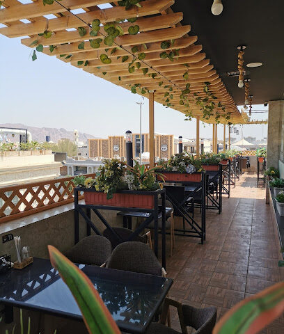 Top Cafe - Al Madinah Al Munawwarah - +966 53 534 2448