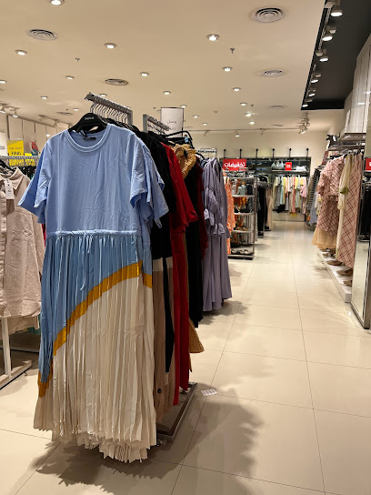 Rina - Saudi Arabia|Buraydah 52384|Othaim Mall