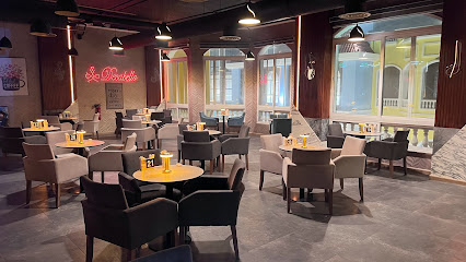 مقهي ومحمصه الواحه - Oasis Cafe Roastery - Al Khobar - +966 59 588 8823