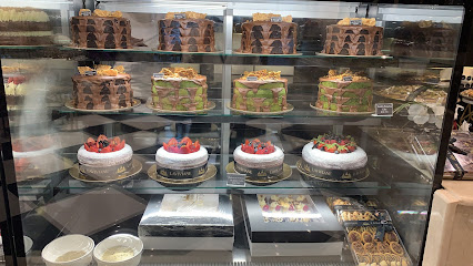 LAVIVIANE Masion de Pâtisserie لاڤيڤيان - Al Jubail - +966 13 358 8801