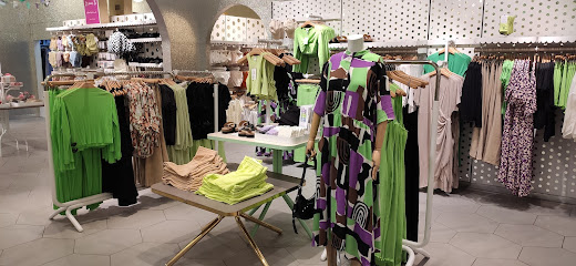 Monki - Jeddah - +966 12 261 7476