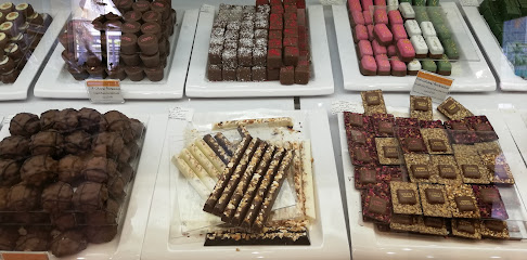 Juhaina Chocolate - Riyadh - +966 11 205 0353