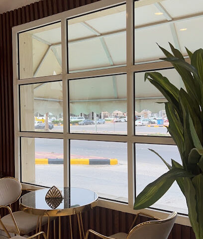 Golden Giraffe Cafe الزرافة الذهبية - Hafar Al Batin - +966 55 457 1036