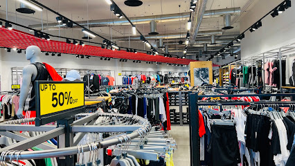 Adidas Outlet - Mecca - +966 53 252 8813