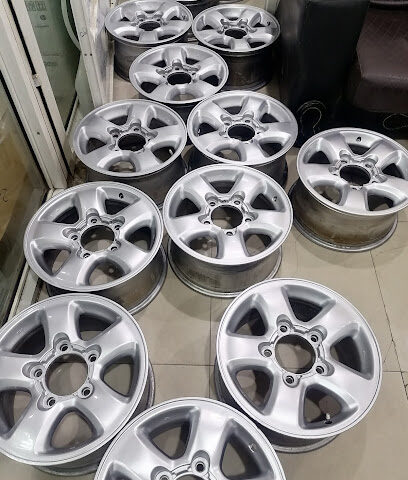مركز المدينه للجنوط والاطارات - Hafar Al Batin - +966 55 874 1016