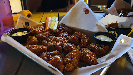 Buffalo Wild Wings - Khobar - Al Khobar - +966 59 892 4252