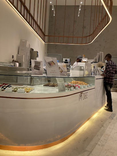 M DEE - Saudi Arabia|Buraydah 52348|Al Basateen|طريق عائشة بنت ابي بكر الصديق