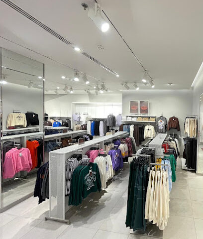 H&M - Al Madinah Al Munawwarah - +966 12 232 7821