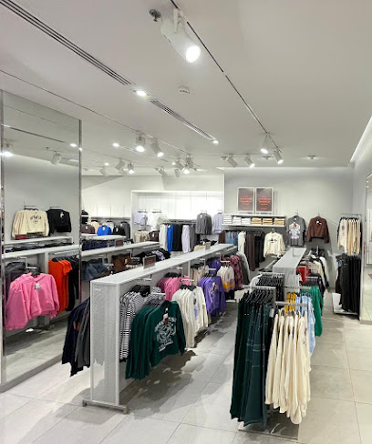 H&M - Saudi Arabia|Al Madinah Al Munawwarah 42383|Al Hadiqah|Aliat Mall