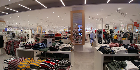 Max - Riyadh -