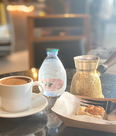 High Cafe - Al Madinah Al Munawwarah - +966 14 849 0037