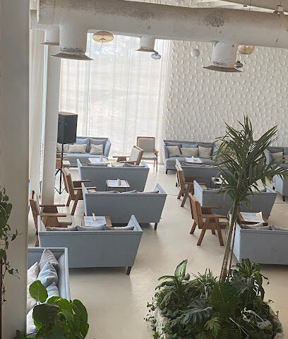 مقهى شاطئ أويا | OiA BEACH - Abu Arish - +966 53 777 0988