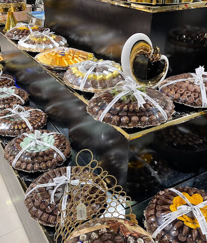نقوة زعفران للحلويات والاسرالمنتجة - Turaif - +966 50 224 7775