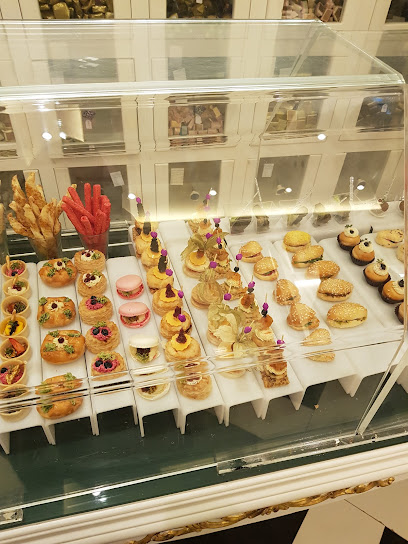 FLORENTINE - Riyadh 12221