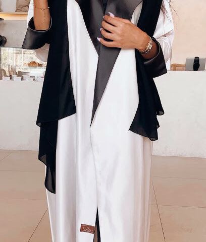 مؤسسة محمود حسن للعباءات النسائية - Anak - +966 54 651 4978