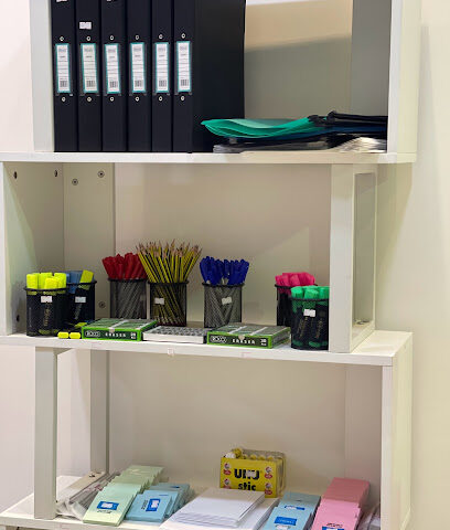 مكتبة ركن رسن - Ar Rass - +966 50 633 1785
